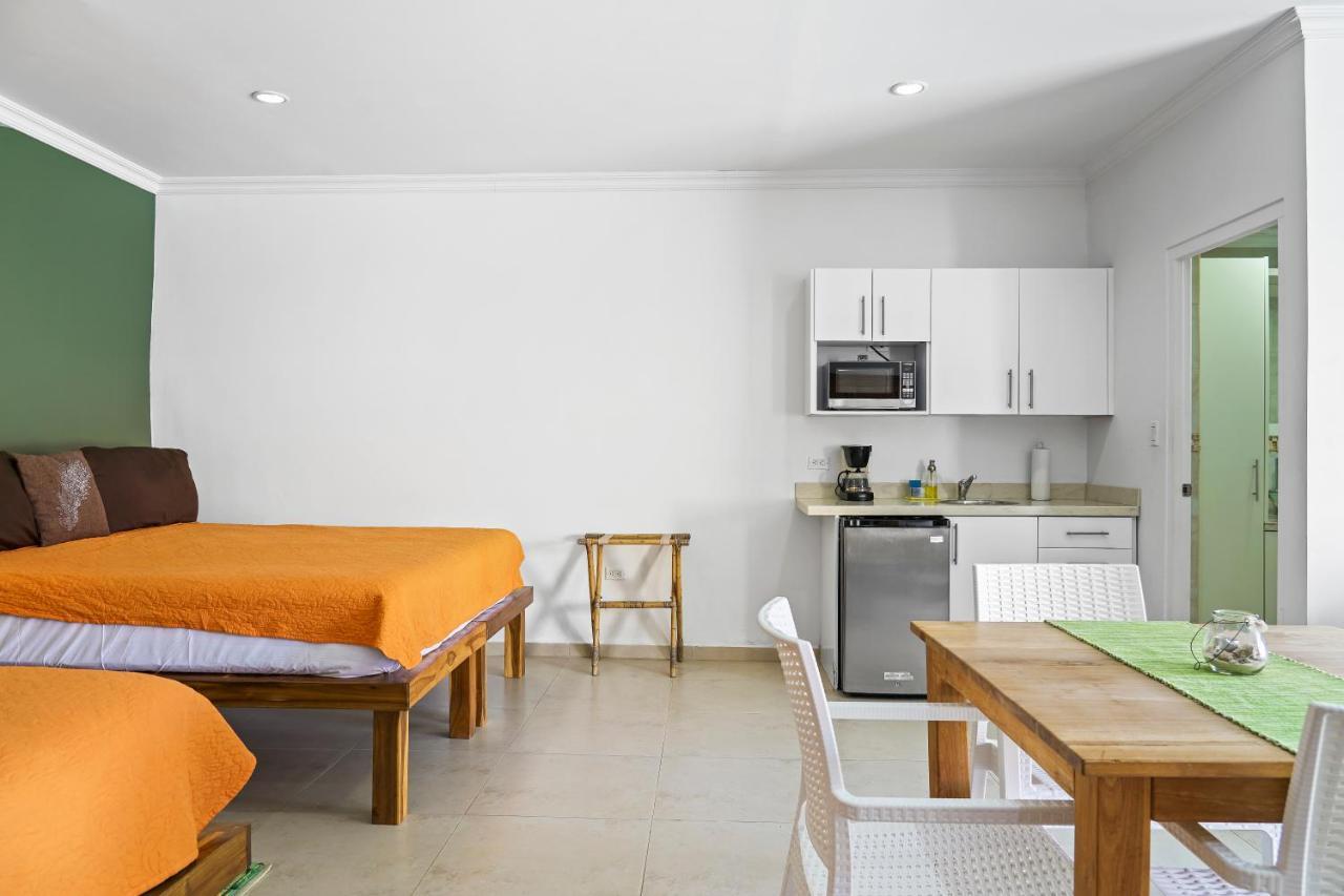 Aruba'S Bakval Suites Extérieur photo