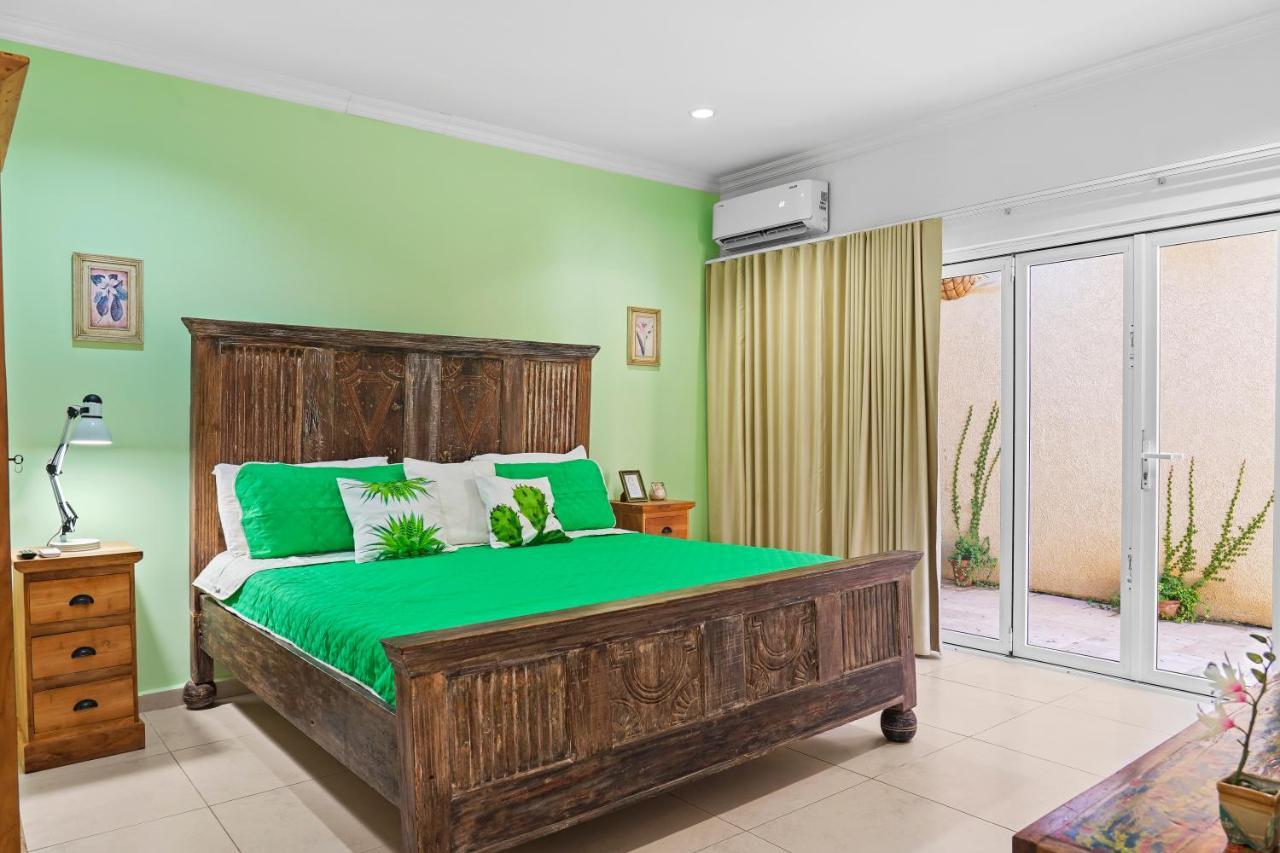 Aruba'S Bakval Suites Extérieur photo