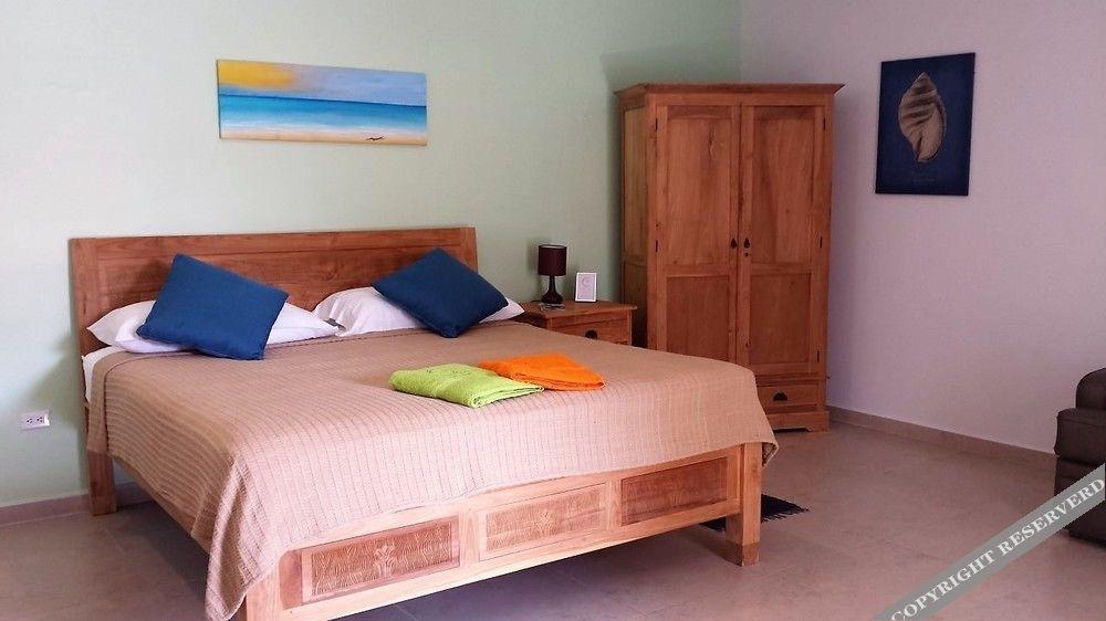 Aruba'S Bakval Suites Extérieur photo