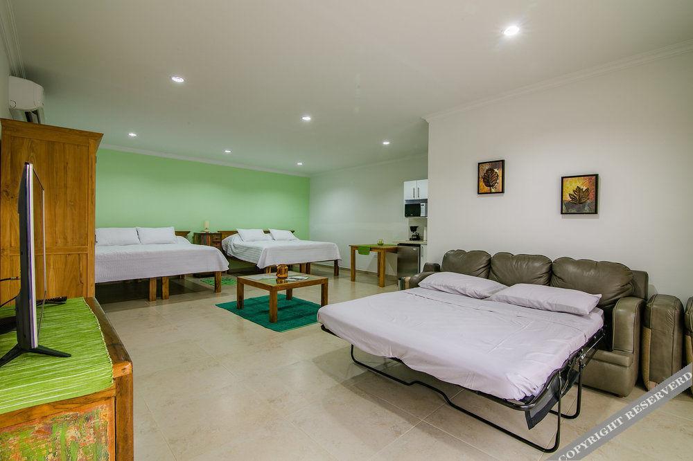 Aruba'S Bakval Suites Extérieur photo
