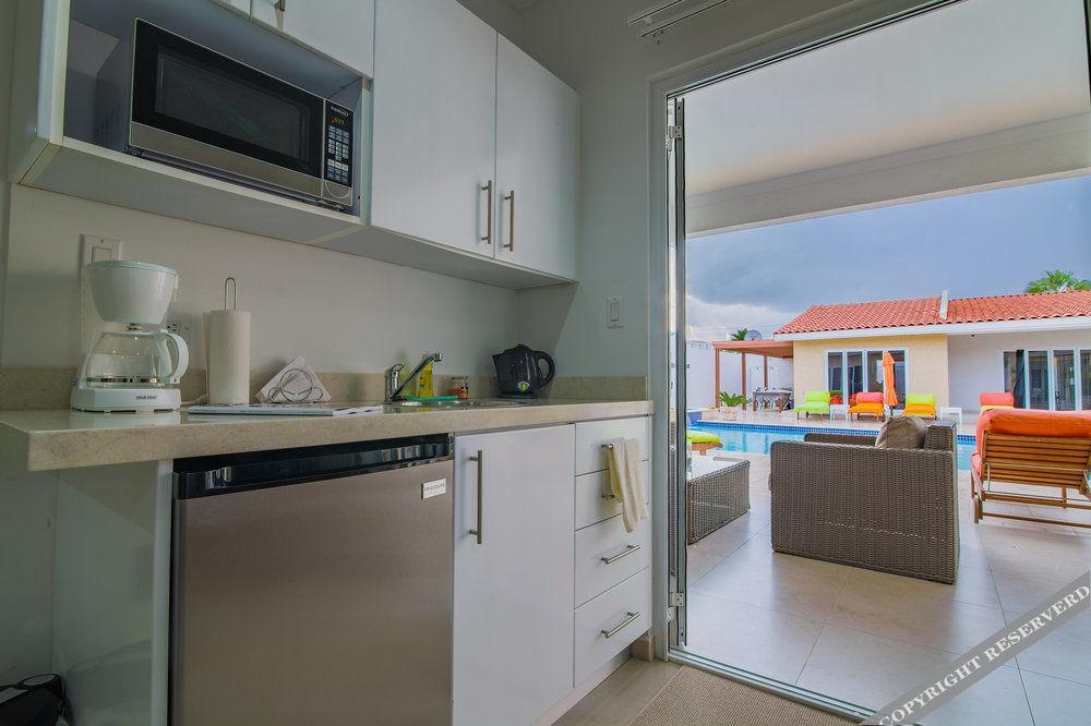 Aruba'S Bakval Suites Extérieur photo